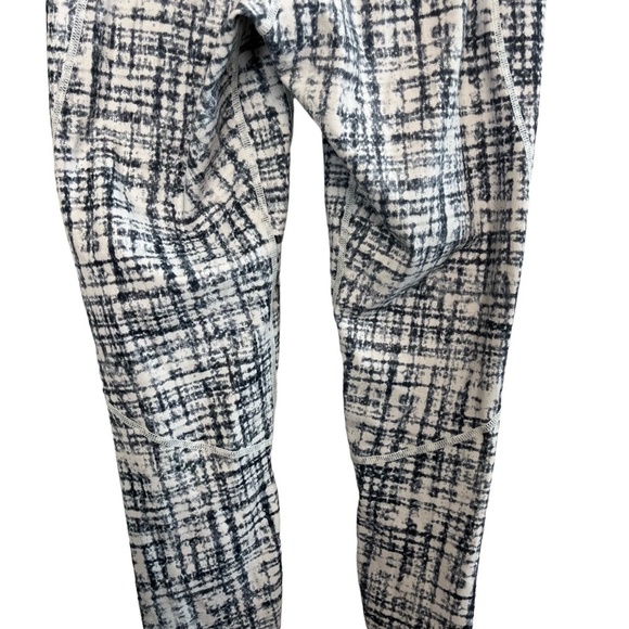 P'TULA High Rise Gray Print Leggings Skinny Leg Athletic Pants Gym Workout Small - Picture 15 of 16